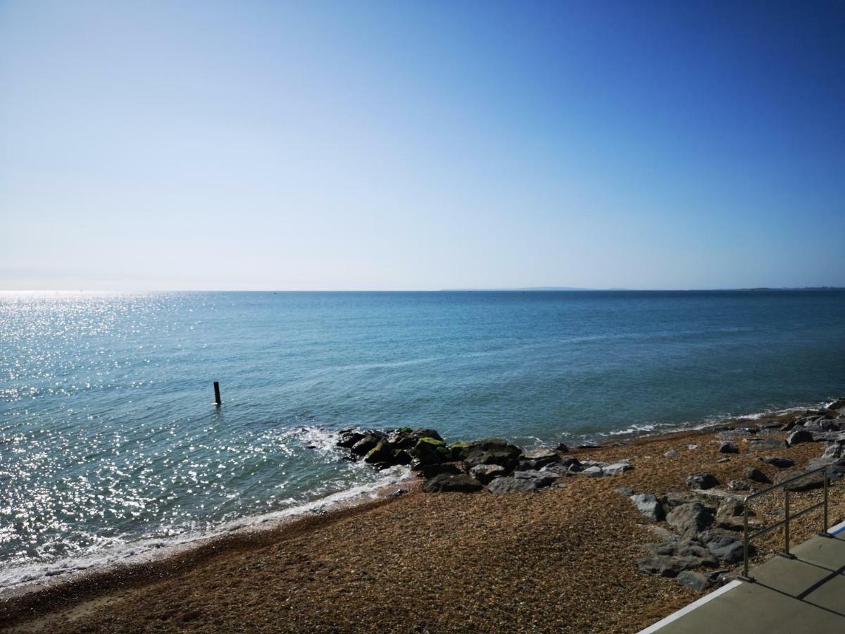 Vila Pebble Bay Retreat Milford-on-Sea Exteriér fotografie